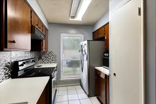 1846 Hollister St, Houston, TX 77080 - Photo 7