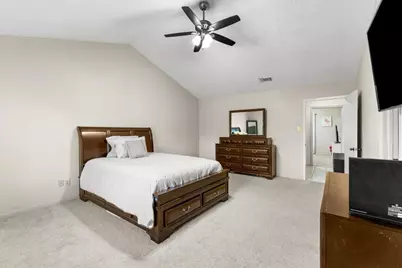 1846 Hollister Street #4, Houston, TX 77080 - Photo 17