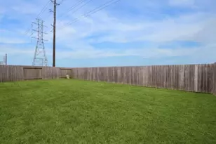 8711 Willet St, Baytown, TX 77521 - Photo 11
