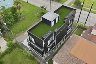 715 28th St, Galveston, TX 77550 - Photo 23