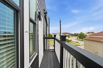715 28th Street, Galveston, TX 77550 - Photo 21