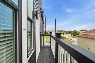 715 28th St, Galveston, TX 77550 - Photo 21