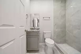 715 28th St, Galveston, TX 77550 - Photo 15