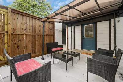 11103 Greenwillow Street, Houston, TX 77035 - Photo 23