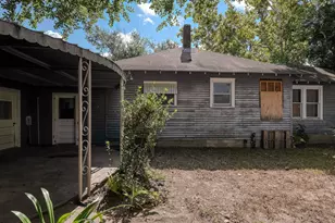 1203 Penick Rd, Waller, TX 77484 - Photo 33