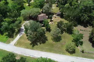 36711 Custer Rd, Simonton, TX 77485 - Photo 3