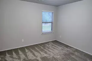 7834 London Tower Ln, Houston, TX 77044 - Photo 3