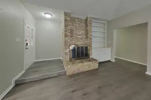 535 Shady Brook Dr, Stafford, TX 77477 - Photo 3