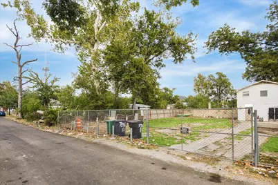 7014 & 7018 Finn Street, Houston, TX 77022 - Photo 11