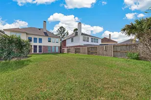 2215 Alberton Ln, Pearland, TX 77584 - Photo 29