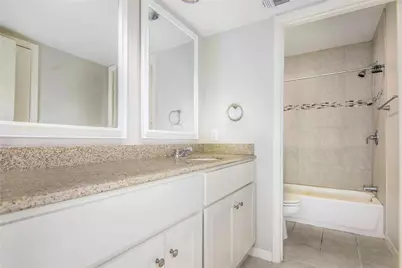 4800 Palmetto Street, Bellaire, TX 77401 - Photo 15