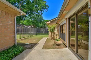 14902 Beechmoor Dr, Houston, TX 77095 - Photo 31