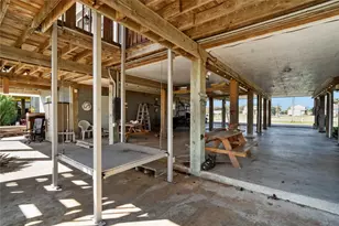 2071 County Rd 291, Bay City, TX 77414 - Photo 33