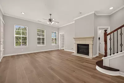 38 Shell Port Square, The Woodlands, TX 77380 - Photo 9