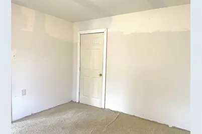 1828 W Mill Street SW, New Braunfels, TX 78130 - Photo 5