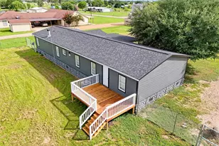 1955 Lauren Ln, Sealy, TX 77474 - Photo 1