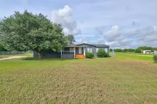 1955 Lauren Ln, Sealy, TX 77474 - Photo 39