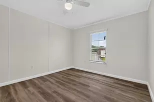 1955 Lauren Ln, Sealy, TX 77474 - Photo 25