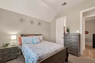 2405 Songlark Springs Pl, Pearland, TX 77089 - Photo 11