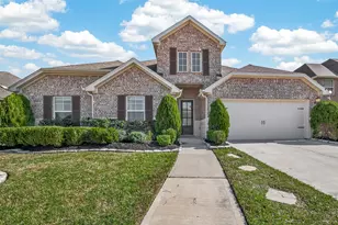 2405 Songlark Springs Pl, Pearland, TX 77089 - Photo 1