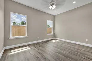 905 A W Virginia St, Navasota, TX 77868 - Photo 13