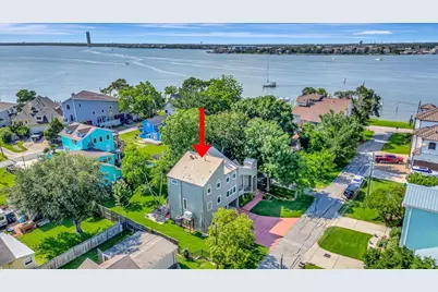 112 Oak Road, Clear Lake Shores, TX 77565 - Photo 1