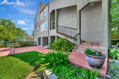 112 Oak Road, Clear Lake Shores, TX 77565 - Photo 5