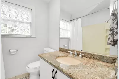109 Amundsen Street, Houston, TX 77009 - Photo 13