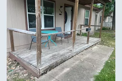 918 Maple Street, Clute, TX 77531 - Photo 3