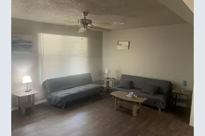 918 Maple Street, Clute, TX 77531 - Photo 5