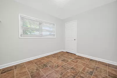 10919 Lockgate Lane, Houston, TX 77048 - Photo 27