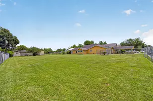 10919 Lockgate Ln, Houston, TX 77048 - Photo 31