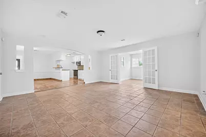 10919 Lockgate Lane, Houston, TX 77048 - Photo 15