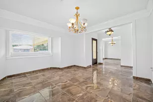 10919 Lockgate Ln, Houston, TX 77048 - Photo 5