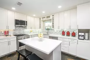 5315 Briarbend Dr, Houston, TX 77096 - Photo 15