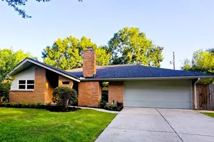 5315 Briarbend Dr, Houston, TX 77096 - Photo 1