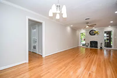 5315 Briarbend Drive, Houston, TX 77096 - Photo 13