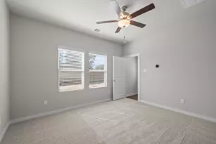 238 Magnolia Laurel Dr, Alvin, TX 77511 - Photo 13