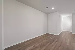 238 Magnolia Laurel Dr, Alvin, TX 77511 - Photo 11