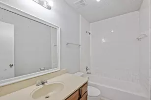 5420 Ridge Wind Ln, Houston, TX 77053 - Photo 9