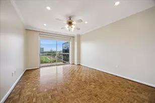 2200 Willowick Rd, Houston, TX 77027 - Photo 11