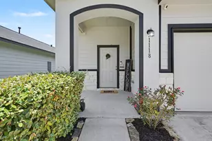 1118 Bending Trl Dr, Tomball, TX 77375 - Photo 5