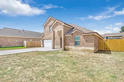 322 Carlos Leal Drive, Dayton, TX 77535 - Photo 3