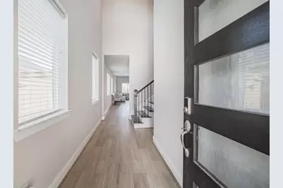708 Lake Lacosta Drive, Katy, TX 77493 - Photo 3