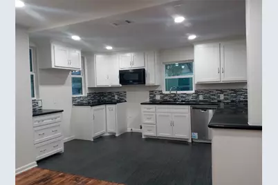 1019 E 32nd Street, Houston, TX 77022 - Photo 11