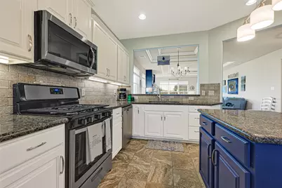 13210 Torino Drive, Mont Belvieu, TX 77535 - Photo 17