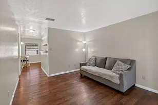 1400 Summit St, College Station, TX 77845 - Photo 3