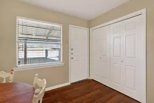 1400 Summit St, College Station, TX 77845 - Photo 9