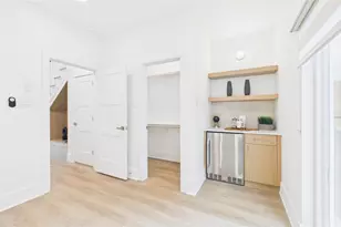 606 Skyland Terrace Way, Houston, TX 77009 - Photo 9