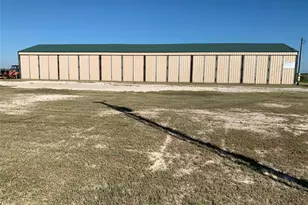 911 N 15th St, Port O'Connor, TX 77982 - Photo 1